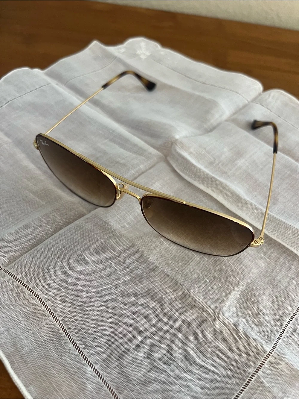 Ray-Ban Women's Gold Frame with Brown Gradient Lenses Square Aviator Sunglasses